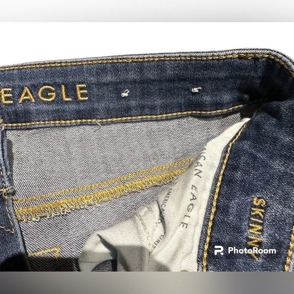 American Eagle - Men’s Next Level Flex Distressed Jeans - Picture 5 of 10
